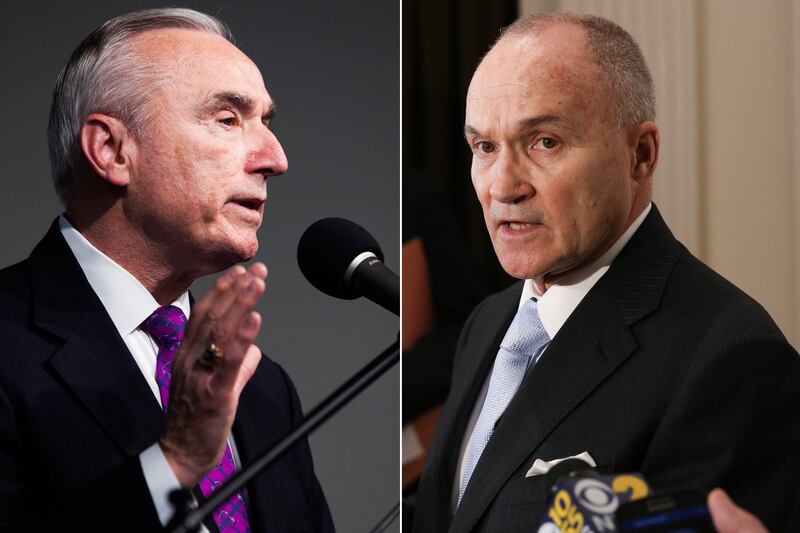 articles/2013/12/12/bill-bratton-vs-ray-kelly/131211-dickey-bratton-kelly-embed_fpagip