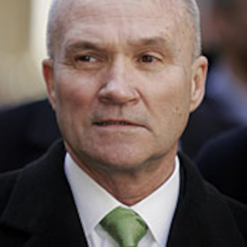 articles/2008/12/19/nypds-kelly-on-budget-cuts-outlook-for-crime-rates/sarlin-ray-kelly_6700_nrooc3