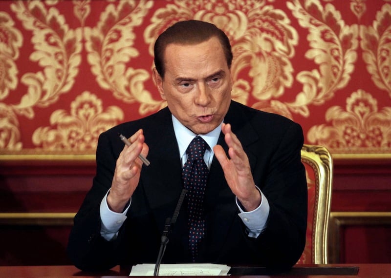 articles/2012/12/06/silvio-berlusconi-the-joker-is-back/berlusconi-nadeau_cm7siv