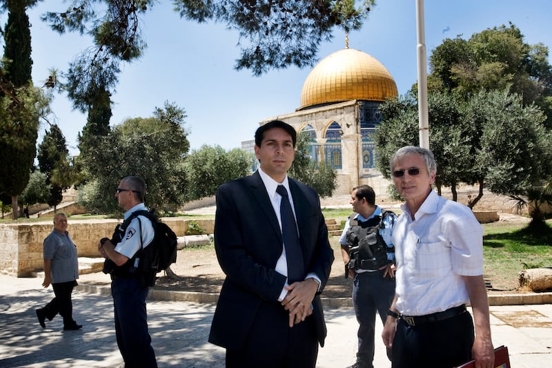 articles/2013/06/25/why-jews-should-be-allowed-to-pray-on-the-temple-mount/danon-temple-openz_tfnojc