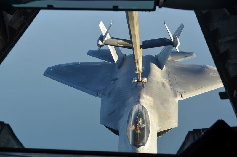 articles/2014/09/25/exclusive-pictures-of-stealth-jet-raid-on-syria/140924-majumdar-airstrikes-10_bu9do8