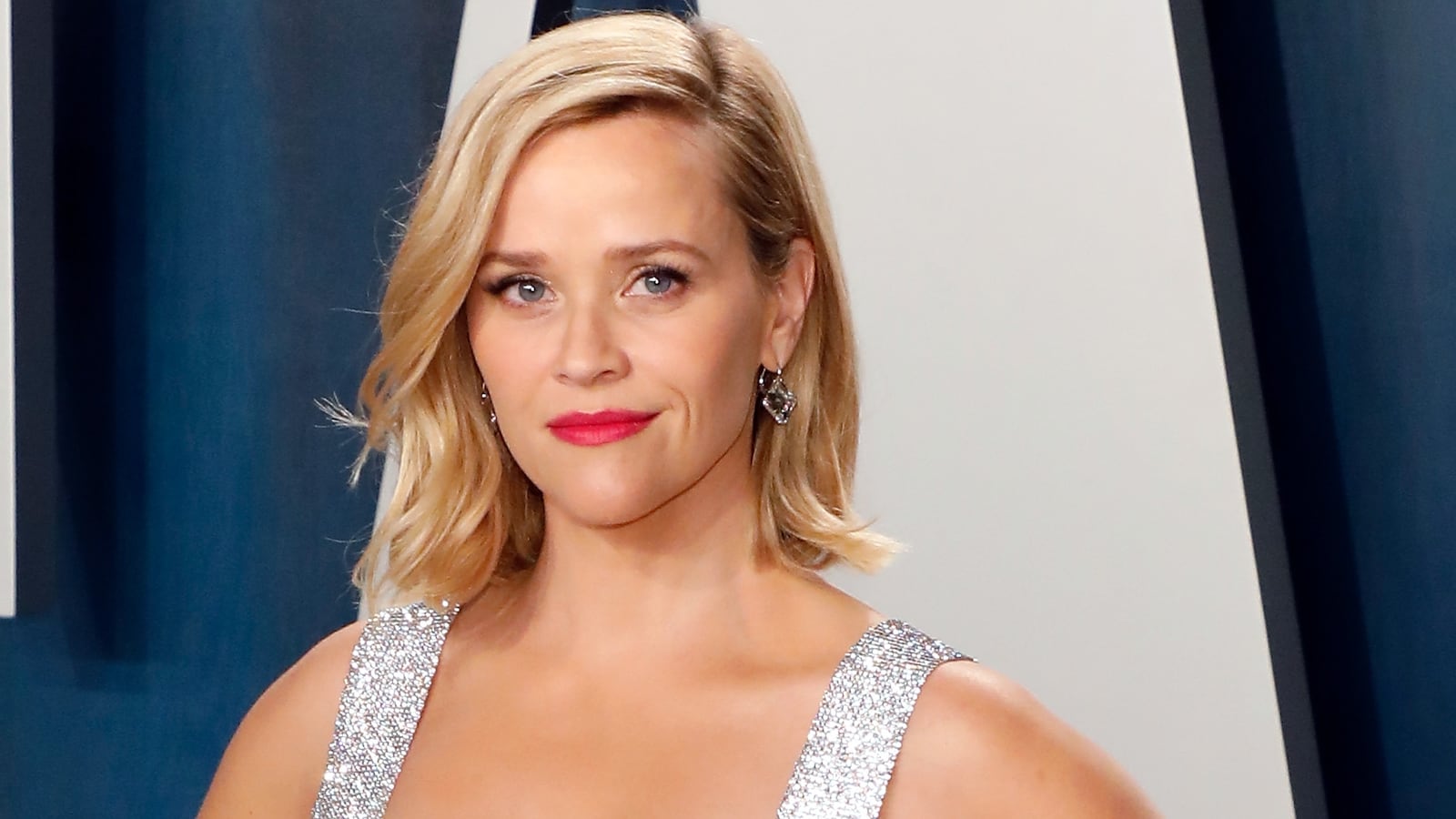 Reese Witherspoon attends the Vanity Fair Oscar Party at Wallis Annenberg Center for the Performing Arts on February 09, 2020 in Beverly Hills, California.