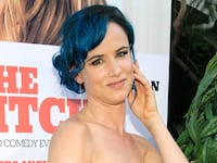 galleries/2010/08/17/blue-is-the-new-blond/blue-hair---lewis_oposda