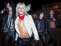 190322-zimmerman-the-dirt-motley-crue-hero_fixata