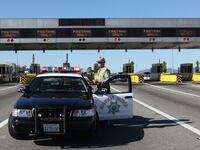 oakland_cali_police_bucyeq