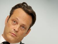 articles/2016/05/01/vince-vaughn-s-much-needed-career-intervention/160430-schager-vaughn-intervention-tease_i6pexq