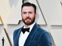 210818-Love-Captain-America-ChrisEvan-tease_ggz5lv
