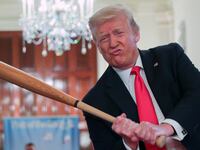2020-07-02T000000Z_1806399180_RC24LH9OD9RV_RTRMADP_3_USA-TRUMP_evrhar