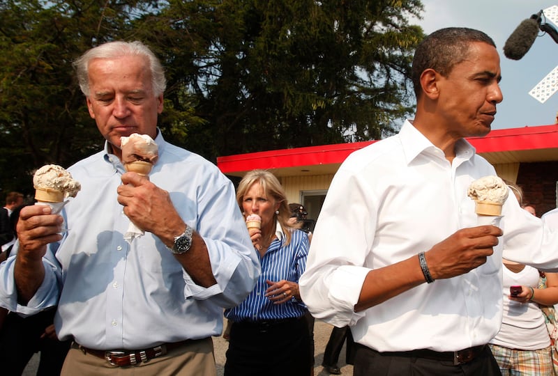 galleries/2014/10/09/politicians-eating-ice-cream-photos/141009-ice-cream-politicians-09_eggrpd