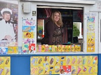 articles/2014/10/13/how-brooklyn-s-first-ice-cream-girl-fought-city-hall-and-won/141012-daly-icecream-tease_ehctl2