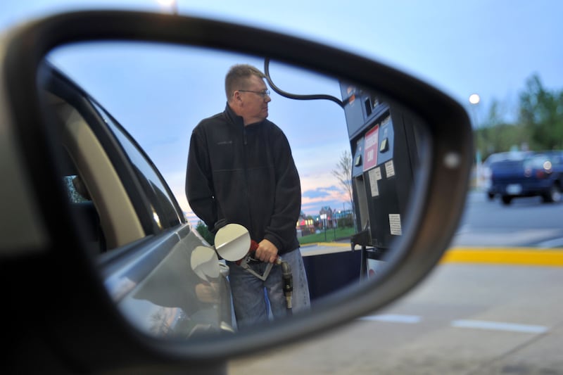 articles/2013/01/16/virginia-makes-an-end-run-around-gas-taxes/130115-gas-tax-gross-embed_k2wct4