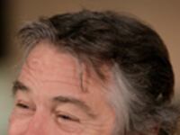 articles/2009/06/24/de-niro-and-the-celebrity-restaurant-curse/fb---robert-de-niro-1_r6bspq