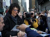 articles/2012/04/13/howard-stern-is-the-real-star-of-america-s-got-talent-even-though-he-s-just-a-judge/howard-stern-heller_alxcjh