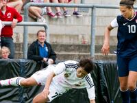 articles/2012/08/09/how-to-bend-it-like-beckham-a-scientist-explains/us-v-japan-womens-soccer-barrow_za7y9y
