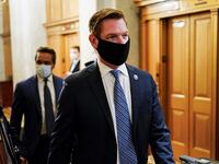 2021-02-11T021140Z_1012273959_RC22QL9HP92Y_RTRMADP_3_USA-TRUMP-IMPEACHMENT_zamega
