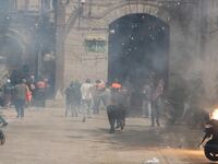 2021-05-10T075433Z_372253892_RC2VCN9LV9EP_RTRMADP_3_ISRAEL-PALESTINIANS-JERUSALEM_rkqxuk