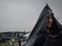 articles/2016/03/10/europe-shuts-down-its-balkan-borders-stranding-thousands-of-refugees/160309-chick-refugees-tease_mgfje4