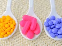 articles/2015/11/03/how-drug-companies-game-the-placebo-effect/151102-gelman-stats-placebo-tease_yz2twf