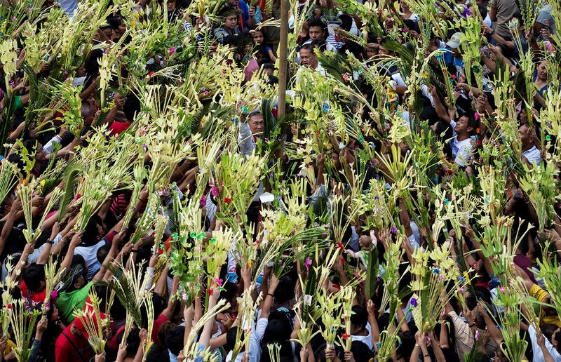 galleries/2017/04/12/christians-celebrate-holy-week-around-the-world/171104-holy-week-embed-17_p1dsdo
