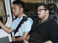 articles/2014/11/03/hong-kong-s-high-flying-british-psycho-killer-suspect/141103-hong-kong-murderer-tease_gjidxd