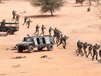 Senegalese, Dutch, Mauritanian, Ivorian, and American soldiers