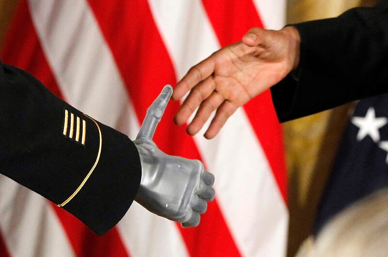 galleries/2012/09/30/stunning-photos-of-white-house-news-photographers-association-2012-photographer-of-the-year-charles-dharapak/gal-charles-dharapak-01_wguvns