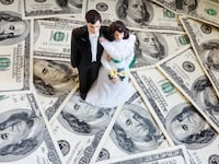 articles/2014/08/25/is-alimony-anti-feminist/140824-goff-Ending-Alimony-tease_wd9zqd