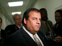 articles/2014/03/17/did-christie-go-easy-on-a-human-trafficker-just-to-bust-a-small-time-pol/140316-nuzzi-christie-tease_srag1d