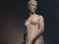articles/2016/07/10/the-naked-woman-in-chains-who-scandalized-america/160709-Troy-American-Sculptor-who-scandalized-Europe-tease_pchjks