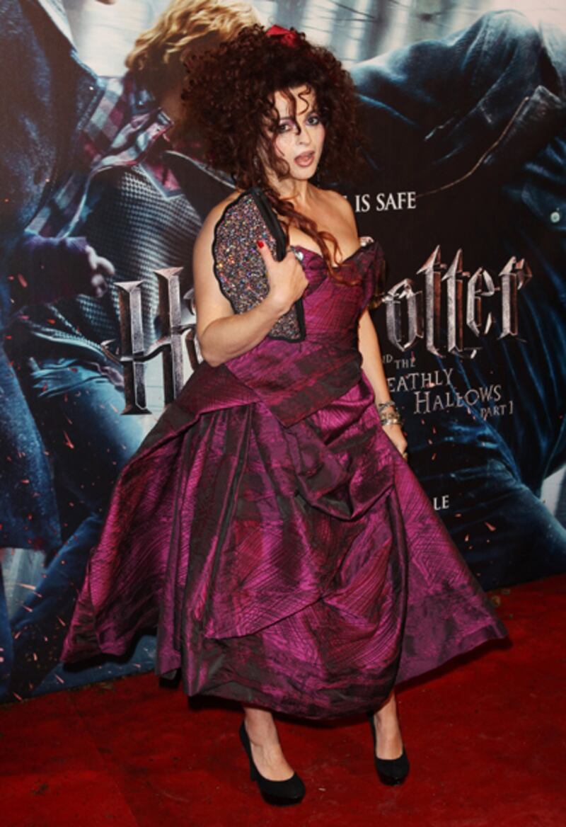 galleries/2011/08/04/helena-bonham-carter-s-fashion/helena-bonham-carter-fashion6_myeaiu