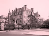 170625-mcnearney-charles-schwab-mansion-hero_tw8ncd
