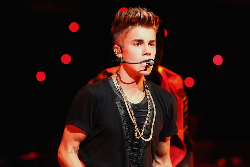 galleries/2012/12/06/snubs-surprises-and-predictions-from-the-55th-grammy-nominations-photos/justin-bieber-grammy-nominations-2012_lhsi1s