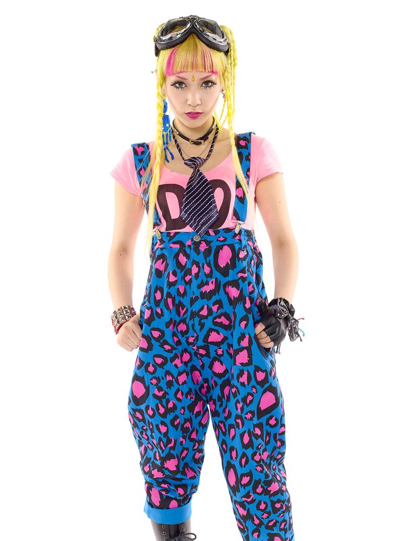 galleries/2014/03/20/thomas-card-s-tokyo-adorned-photos/140313-toyko-4_pqe7ko