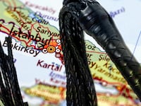 190308-bdsm-istanbul-tease_liuzio