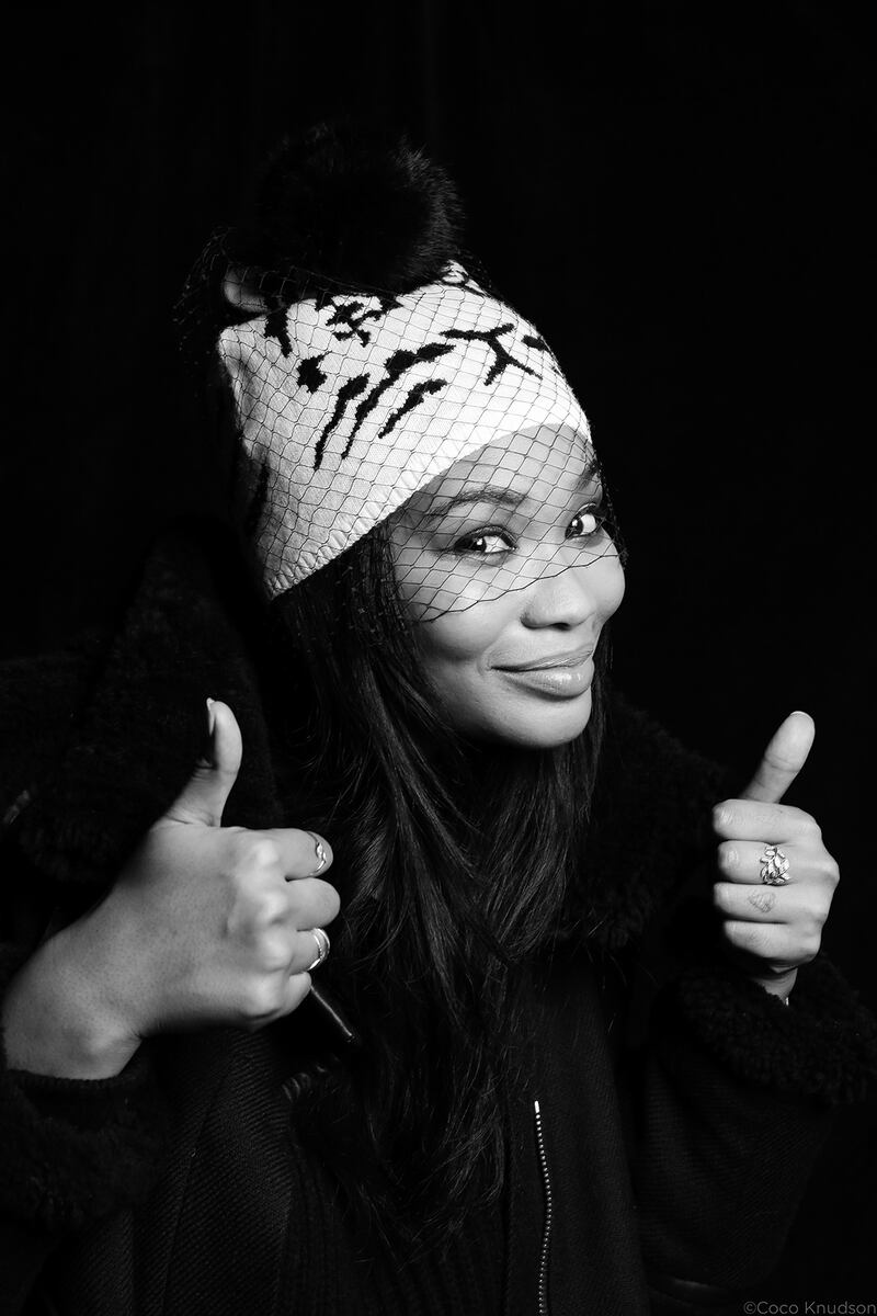 galleries/2015/01/27/look-at-these-cold-famous-people-star-portraits-at-sundance/150126-sundance-gallery-05_nmiqfx