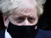 2022-01-12T115657Z_35754315_RC2NXR9RD5WG_RTRMADP_3_BRITAIN-POLITICS-PMQS_pzoapx