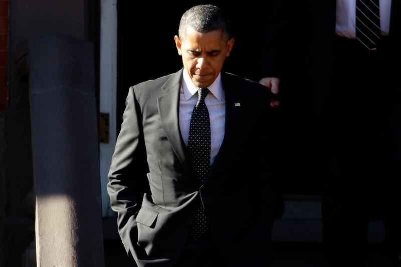 articles/2013/01/15/obama-could-ease-d-c-gridlock-if-he-socialized-more-critics-say/130114-obama-schmoozing-clift-tease_smkwdg