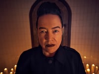 2_Kathy_Bates_0169_re.01-2_j1vhay