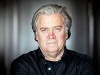 220711-Pagliery-Bannon-tease_vb3z20