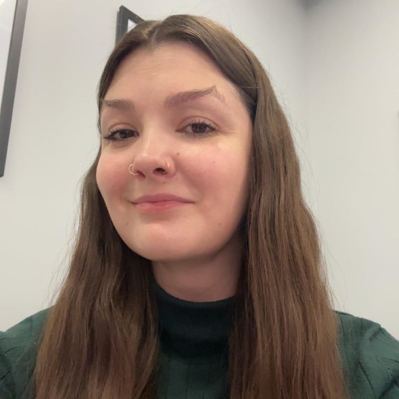 A photo illustration of chin lipo suction after image for the Looker.