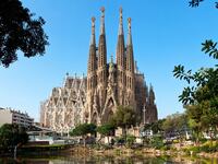 050523-Sagrada-Familia-hero_kfuien
