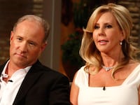 articles/2015/11/12/real-housewives-fake-cancer-how-brooks-ayers-tricked-america-into-thinking-he-was-dying/151111-saunders-real-housewives-tease_ymkisg