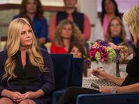 180130-zimmerman-nicole-eggert-tease_l3tfws