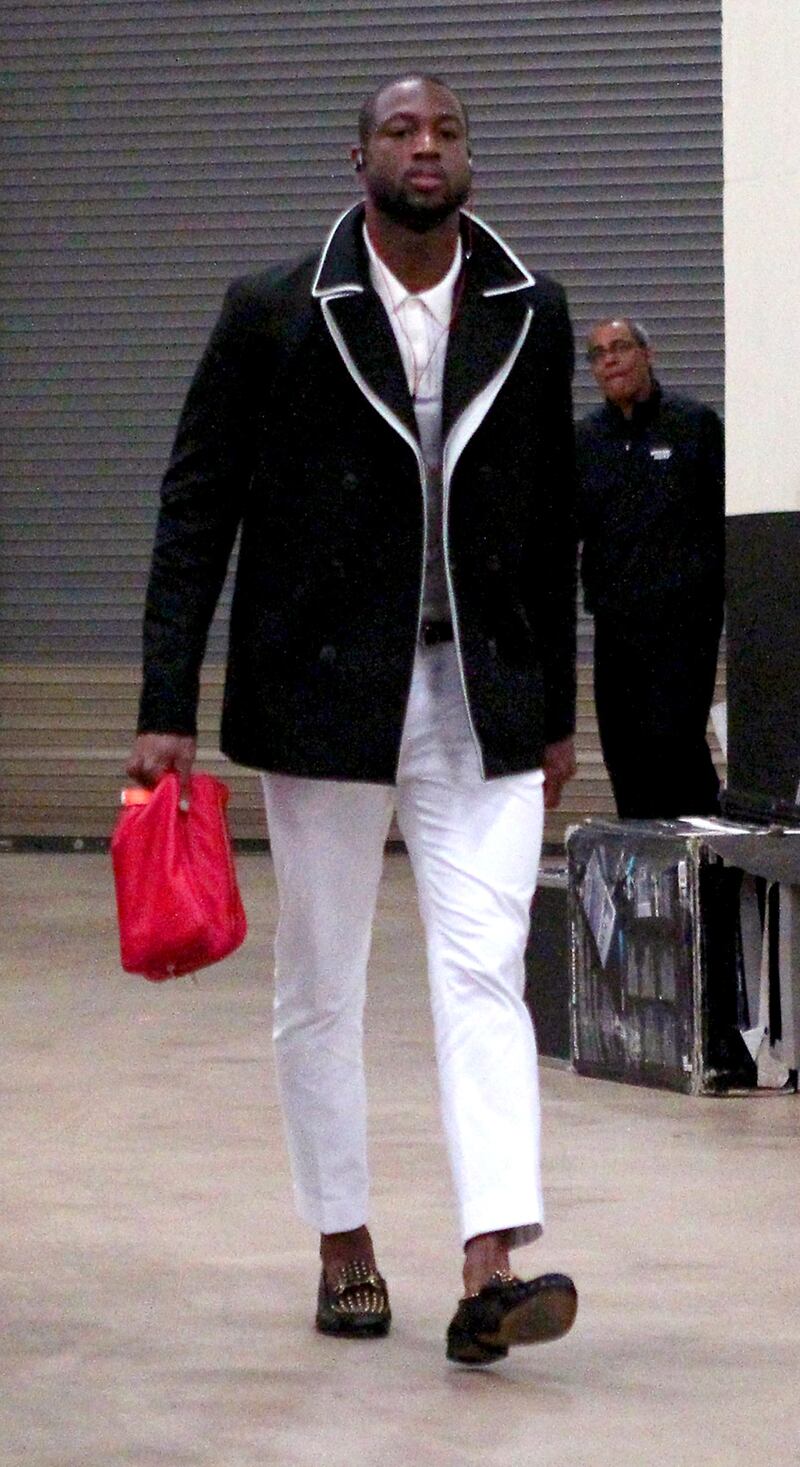 galleries/2013/06/18/dwyane-wade-s-wild-nba-playoffs-style-photos/130617-dwyane-wade-playoffs-style-0613_t68emm