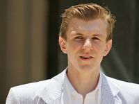 articles/2011/11/15/allies-accuse-james-o-keefe-of-hit-job-in-undercover-npr-sting/james-okeefe-kurtz_crmo2d
