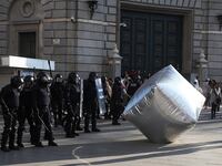 articles/2014/07/28/why-the-left-protests-better-a-history-of-disobedient-objects/140727-hines-disobediant-objects-tease_r8hg8y