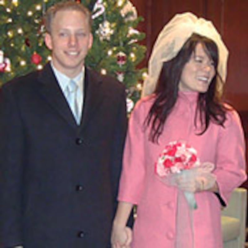 articles/2008/12/10/the-dc-sex-blogger-on-how-she-went-from-slut-to-housewife/cutler-wedding_7235_ogsctl
