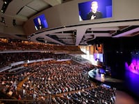 2005-11-20T120000Z_1529781140_RP2DSFIIABAC_RTRMADP_3_RELIGION-MEGACHURCHES_w9ceoh