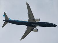 181106-boeing-warning-737-max-cheat_rrhux1