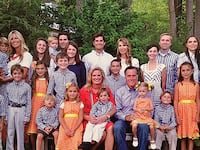 galleries/2011/08/24/mitt-romney-s-sons/romney-family-group_ou813c